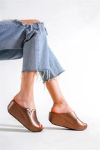 Capone Kailey 6145 Women Gold Platform V Clip Accessory Sandals