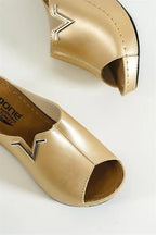 Capone Kailey 6145 Women Gold Platform V Clip Accessory Sandals