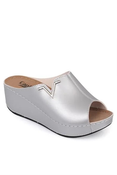 Capone Kailey 6145 Women Gold Platform V Clip Accessory Sandals