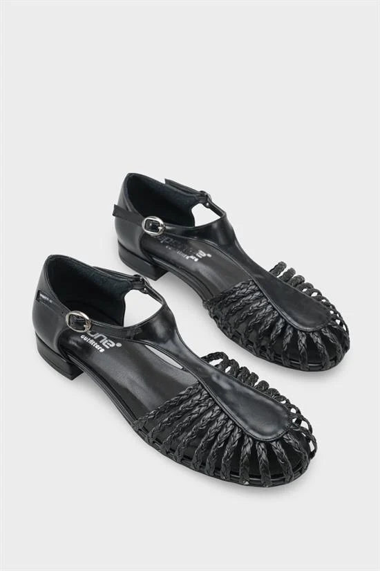 Capone Arleen Woven Low Heel Women Black Ballet Flat