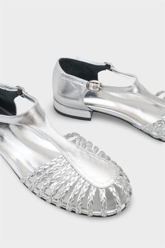 Capone Arleen Woven Low Heel Women Black Ballet Flat