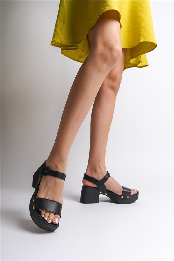 Capone Dulce Blunt Toe Single Band Platform Heel Woman Sandals