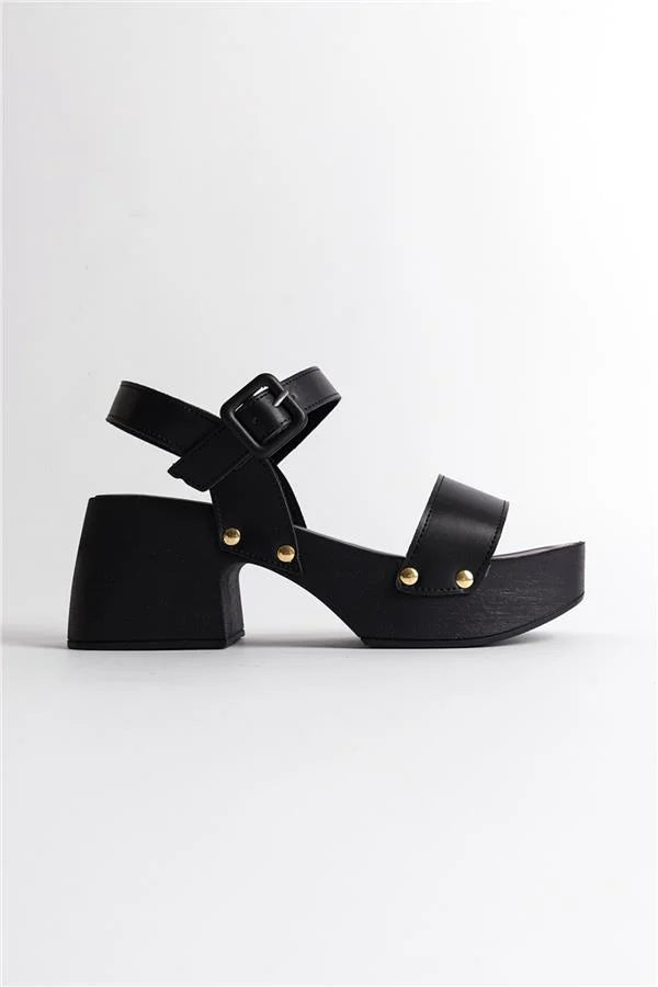 Capone Dulce Blunt Toe Single Band Platform Heel Woman Sandals