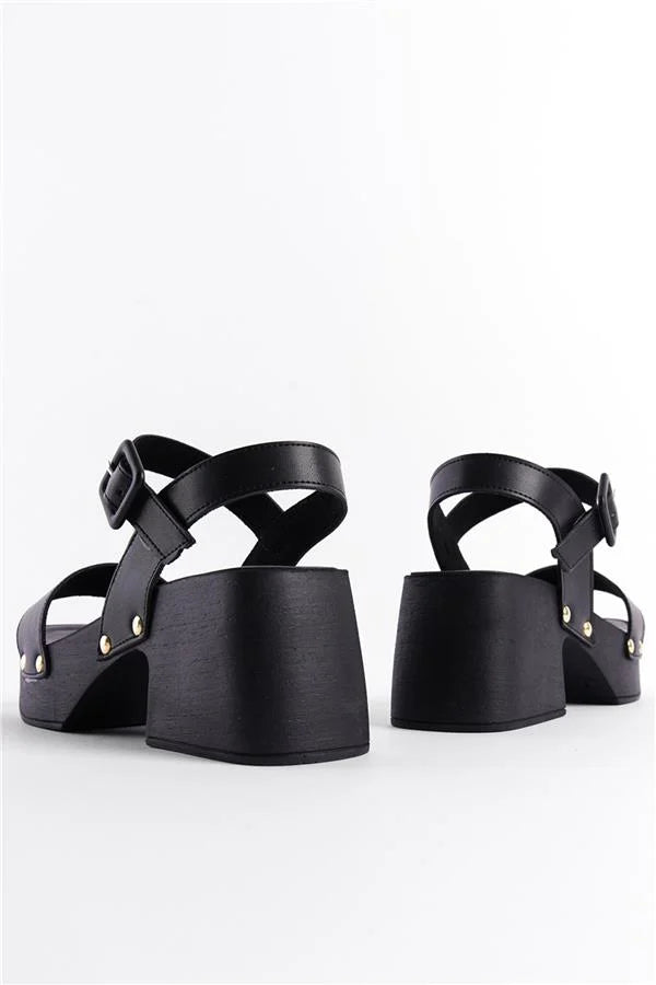 Capone Dulce Blunt Toe Single Band Platform Heel Woman Sandals