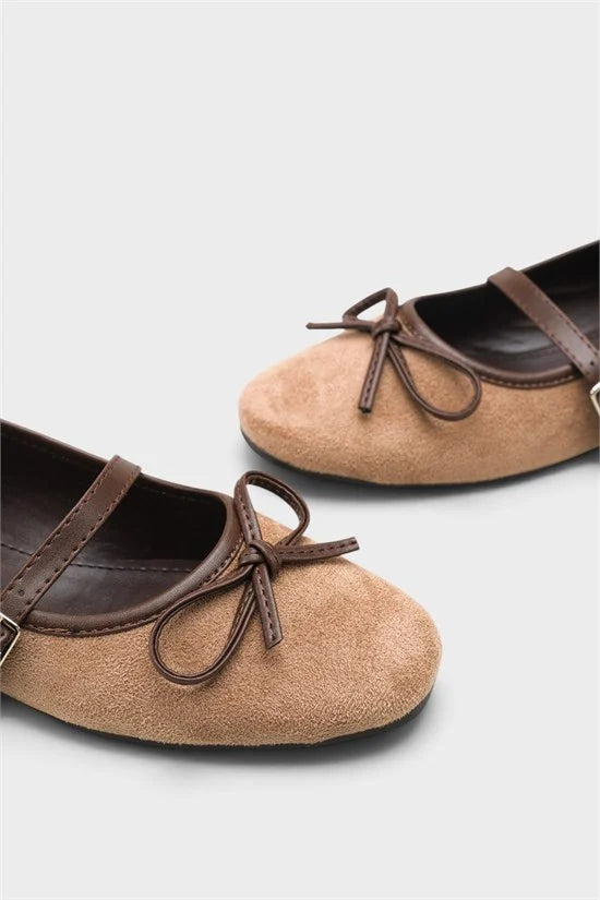 Capone Chandal Suede Look Mary Jane Shoes