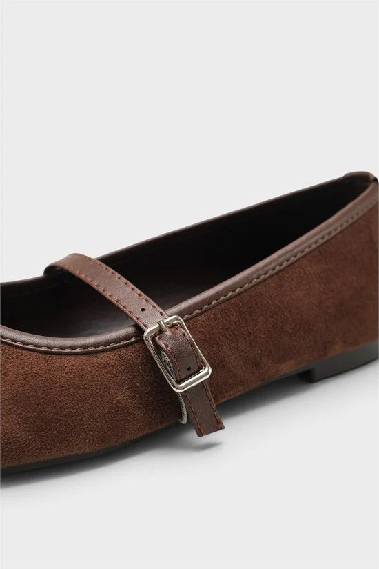 Capone Chandal Suede Look Mary Jane Shoes