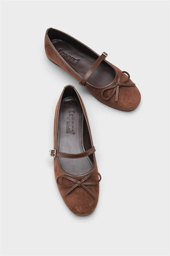 Capone Chandal Suede Look Mary Jane Shoes