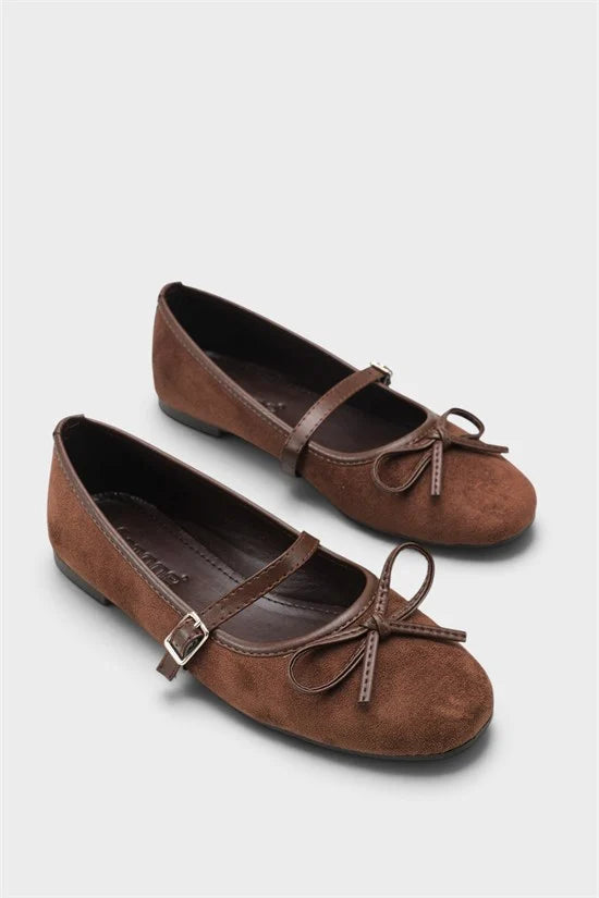 Capone Chandal Suede Look Mary Jane Shoes