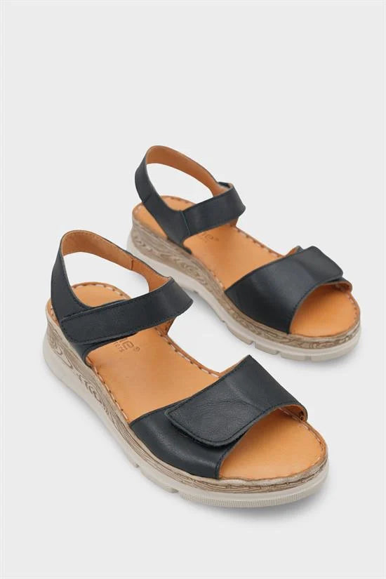 Capone Corrinne Genuine Leather Soft Comfort Women Black Sandal