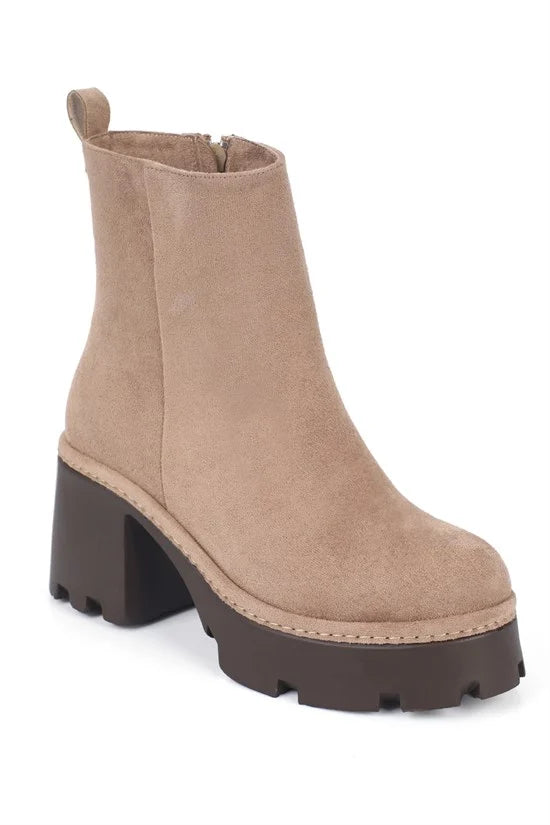 Capone Dalenna Women Sued Brown Ankle Boot
