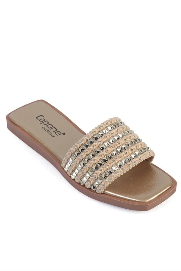 Capone Kourtney Flat Heel Blunt Toe Metal Accessory Raffia Women White Sandals