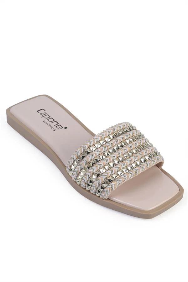 Capone Kourtney Flat Heel Blunt Toe Metal Accessory Raffia Women White Sandals