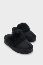 Capone Furry Closed Toe Women Sued Beige Slippers