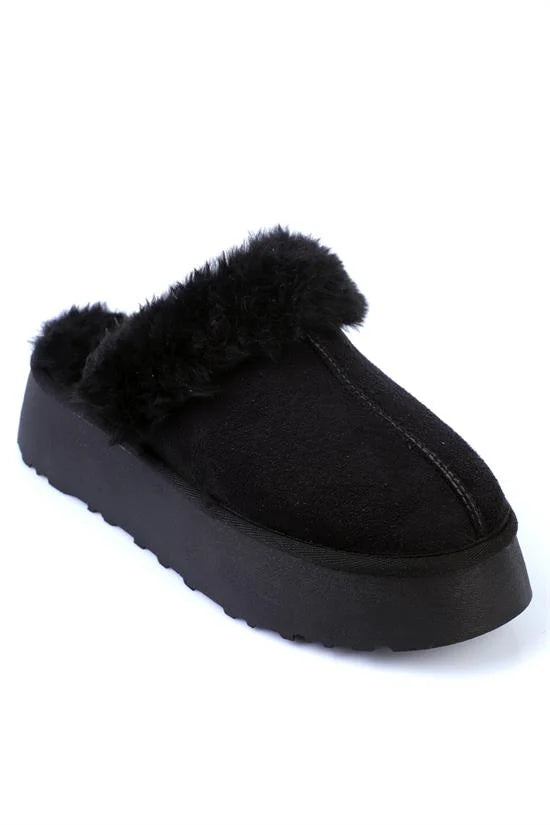 Capone Furry Closed Toe Women Sued Beige Slippers