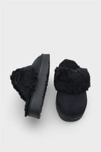 Capone Furry Closed Toe Women Sued Beige Slippers