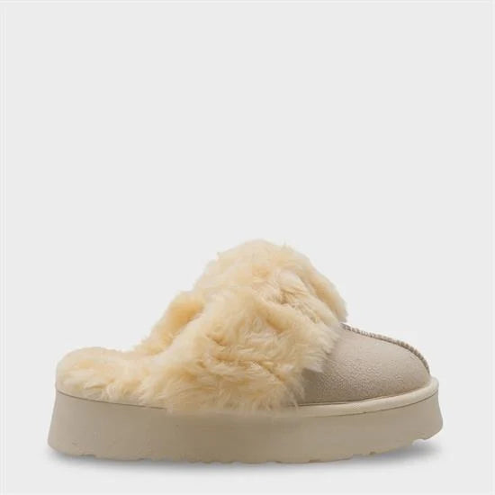 Capone Furry Closed Toe Women Sued Beige Slippers