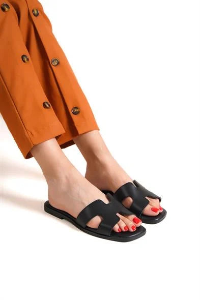 Capone Halsey Women White Slide Flat Sandals