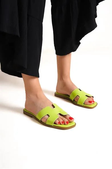 Capone Halsey Women White Slide Flat Sandals