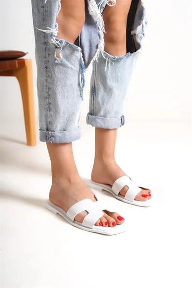 Capone Halsey Women White Slide Flat Sandals