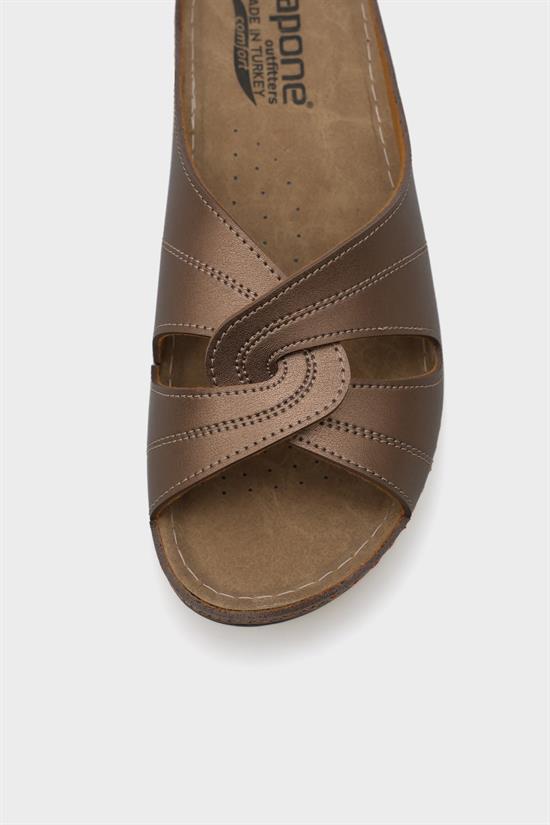 Capone Janel 107090 Ženske zlatne slingback udobne anatomske sandale