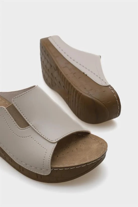 Capone Jude Z5414 Women Beige Slide Comfort Anatomical Sandals