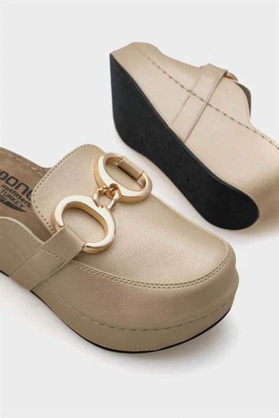 Capone Julia Women Beige Slingback Comfort Anatomical Sandals