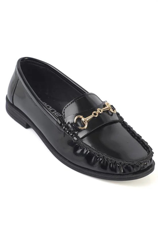 Capone Karlie Metal Buckle Patent Look Women Burgundy Loafer