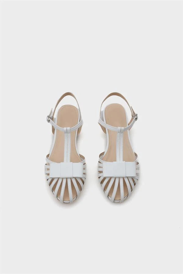 Capone Amara Lattice Braided Women Patent Beige Ballerinas