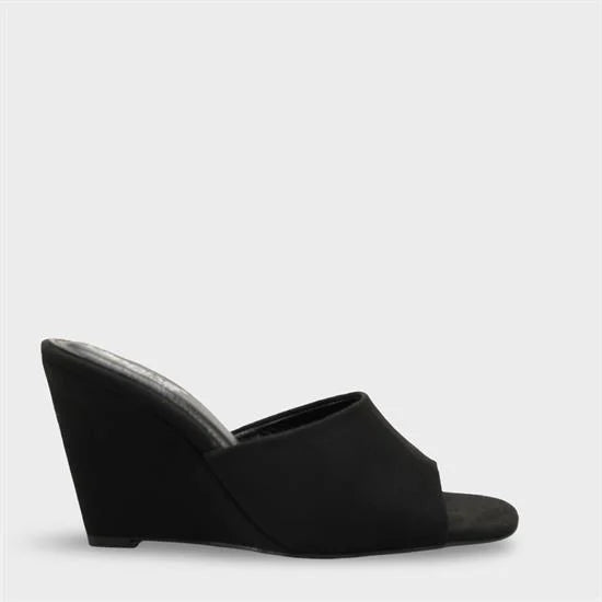 Capone Maurene Genuine Leather Lined Wedge Heel Women Sued Black Sandal