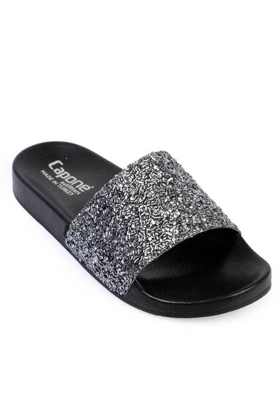Capone Maurise Women Platinum Slippers
