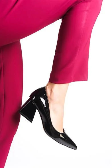 Capone Sabrina Mid Heel Soft Padded Insole Women Black Shoes