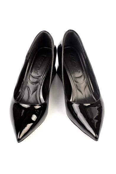 Capone Sabrina Mid Heel Soft Padded Insole Women Black Shoes
