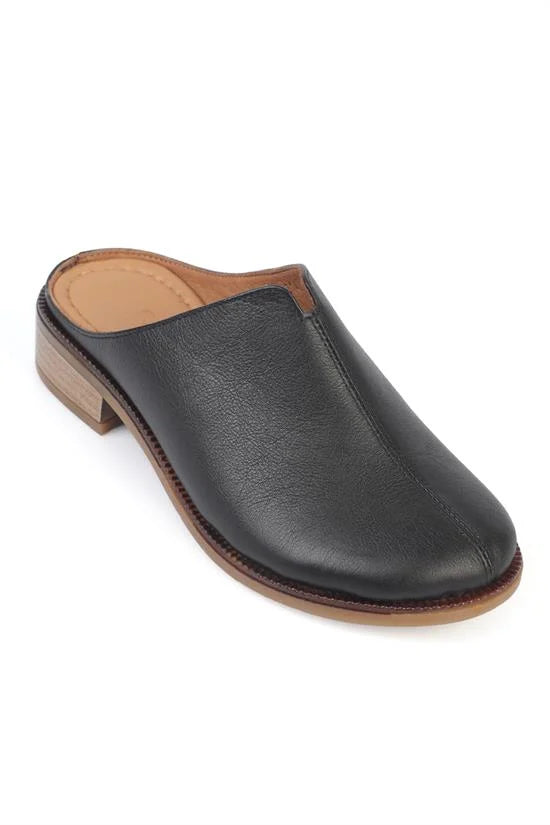 Capone Nancey Genuine Leather Low Heel Women Tan Clog