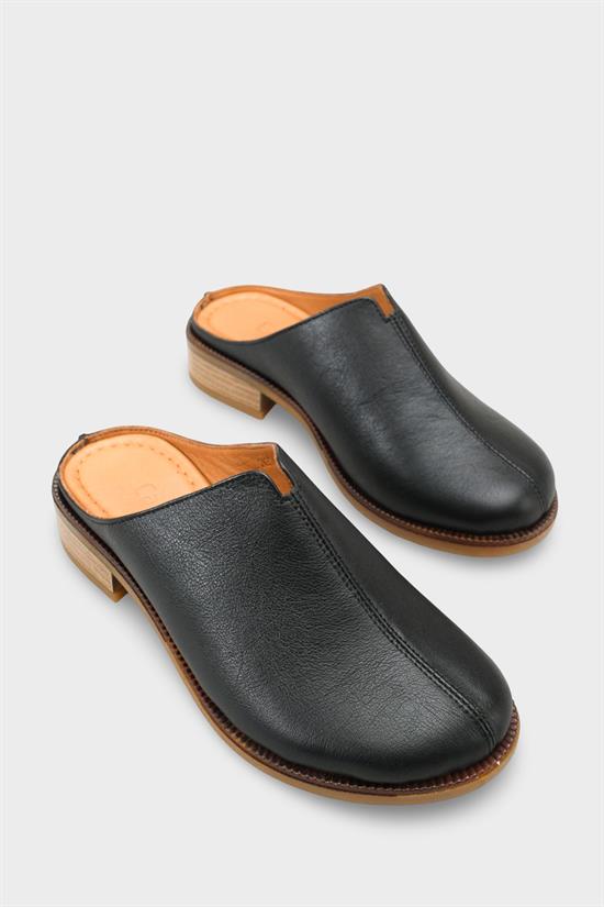 Capone Nancey Genuine Leather Low Heel Women Tan Clog