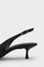 Capone Nikolia Crystal Embellished Bow Detail Pointed Toe Satin Mid Heel Ženske Cipele Bež