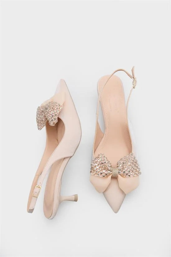 Capone Nikolia Crystal Embellished Bow Detail Pointed Toe Satin Mid Heel Ženske Cipele Bež