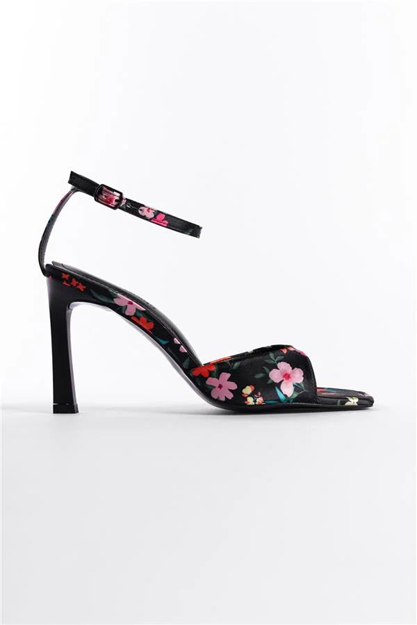 Capone Regina Open Back Pointed Toe High Heeled Flower Patterned Women Black Shoes