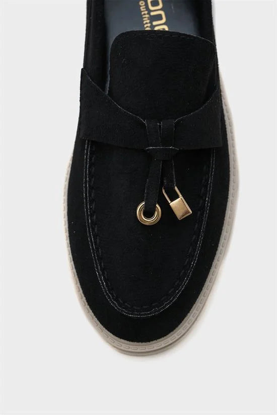 Capone Calypso Women Yellow Loafer