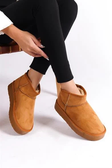 Capone Thick Sole Round Toe Fur Lined Short Woman Boots