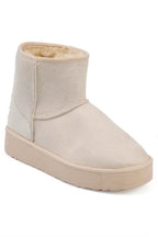 Capone Thick Sole Round Toe Fur Lined Medium Woman Boots