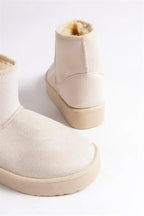 Capone Thick Sole Round Toe Fur Lined Medium Woman Boots