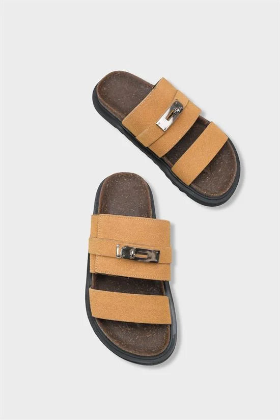 Capone Outfitters 1010 Women Black Sandal