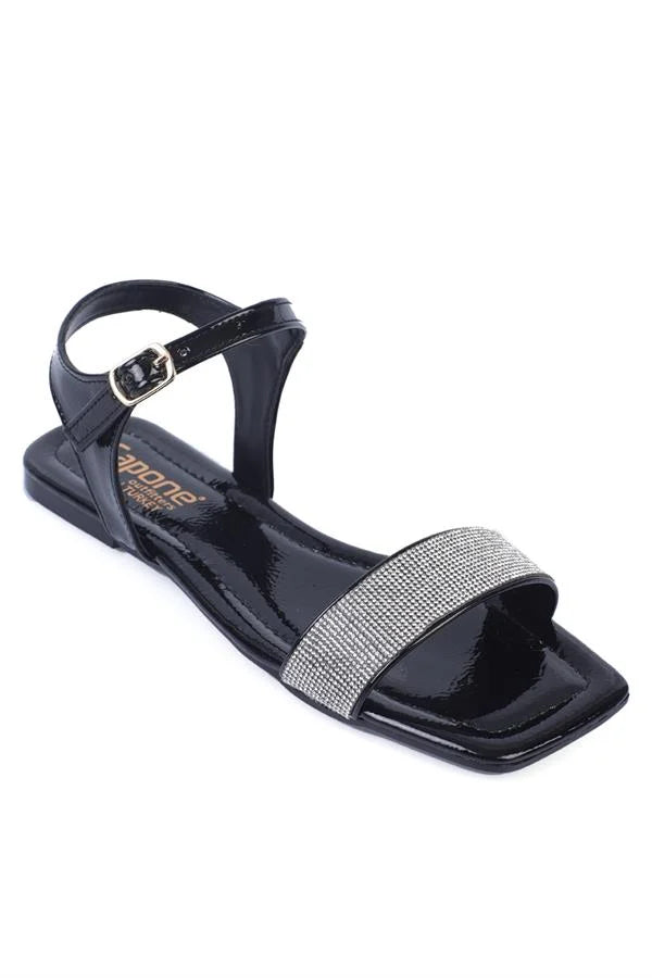 Capone Outfitters 20610 Ženske crne sandale od naborane lakirane kože