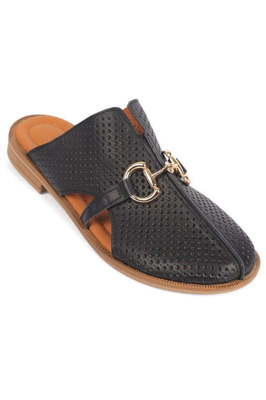 Capone Outfitters 2504 Women White Mule