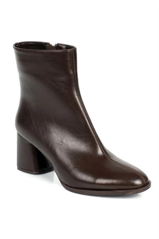 Capone Outfitters 2553 Women Black Crinkle Patent Boot
