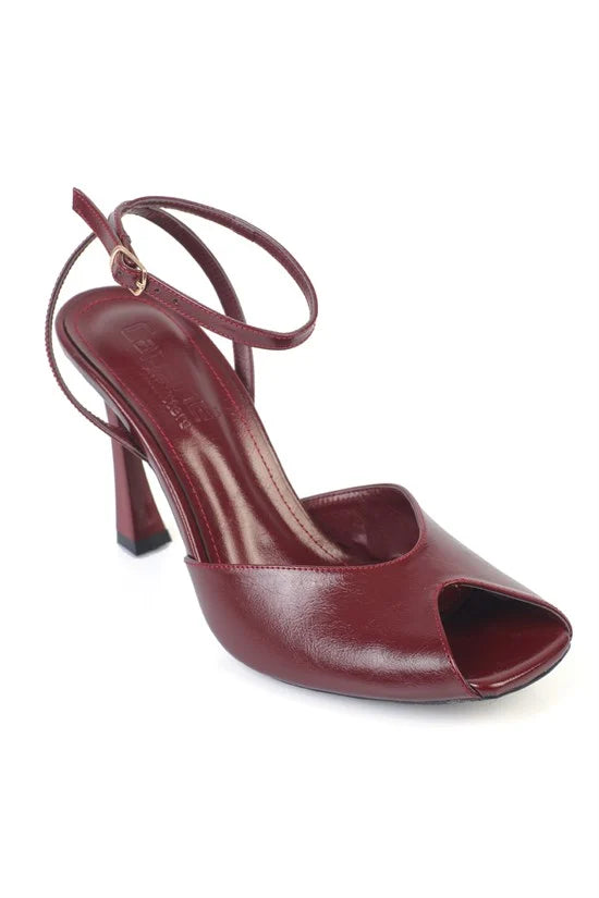 Capone Outfitters 26000 Women Black Heeled