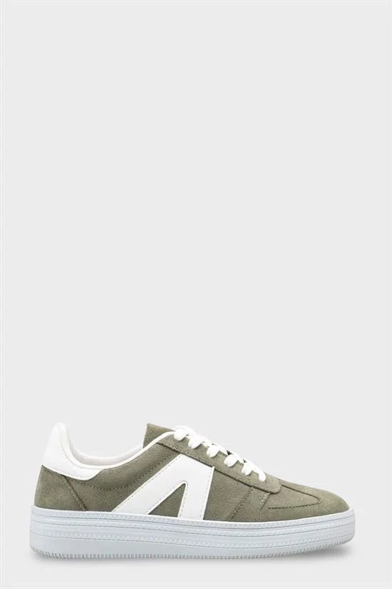 Capone Outfitters 2601 Women Sued Brown Sneaker