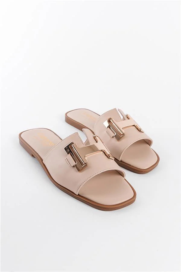 Capone Outfitters 2914 Women White Sandal