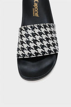 Capone Outfitters 901201 Women Houndstooth Sandal