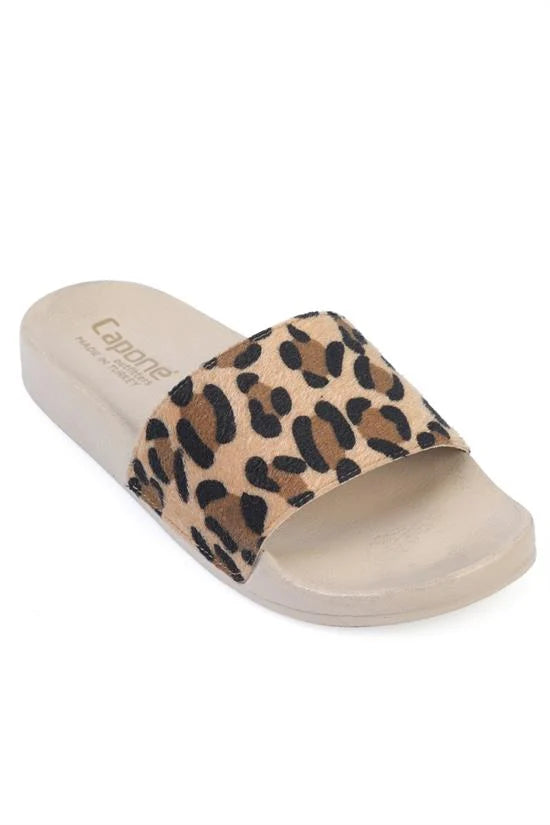 Capone Maurise Women Platinum Slippers